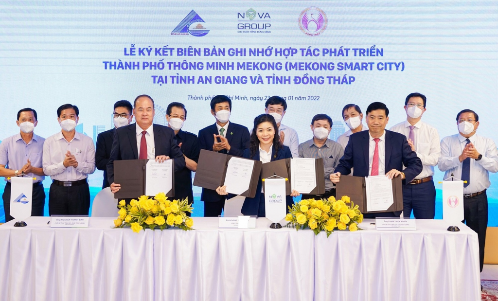 Ký kết hợp tác dự án Mekong Smart City tháng 1 - 2022